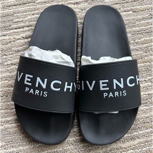 GIVENCHY Black Slides